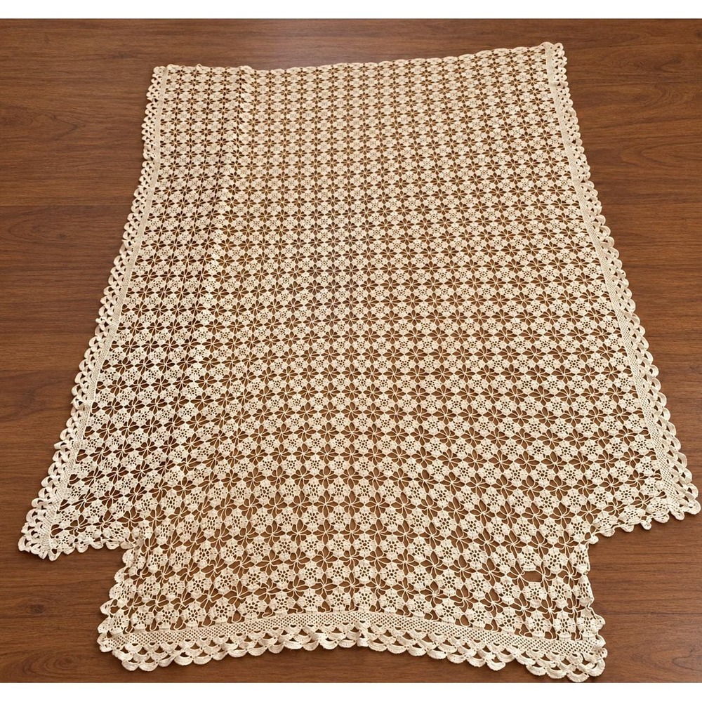 Gorgeous Vintage Crochet Lace Twin Bed Coverlet Cream White Scalloped 68" x 98"